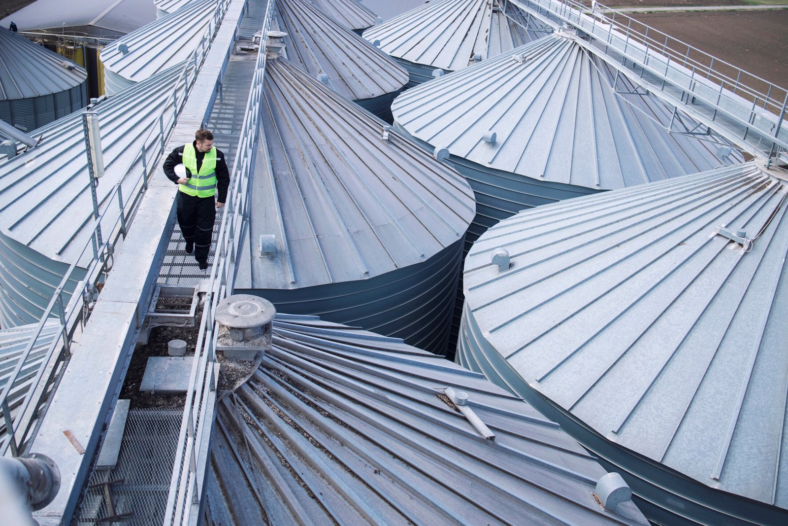 Leading Commercial Roofing Services Available in Louisville, KY