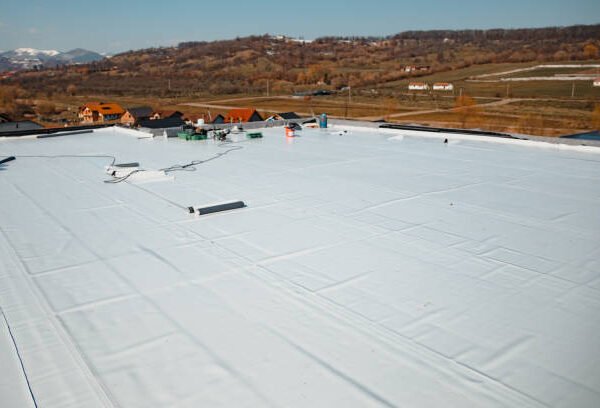 TPO/PVC Roofing Services Near Indian Hills KY: Expert Solutions’