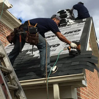 Who Provides the Best Roofing Services in Cherokee Gardens, KY?