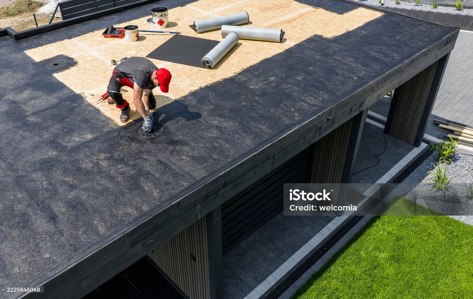 EPDM Roof Installation & Durable Solutions in Downtown KY