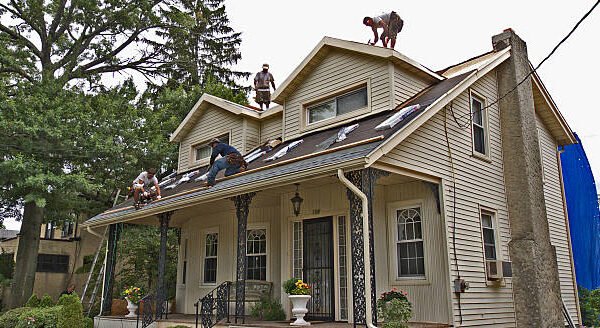 Affordable Roof Installation in Cherokee Gardens, KY