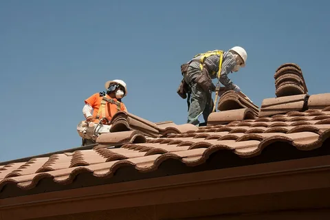Why Commercial Roof Installation in Prospect KY Matters